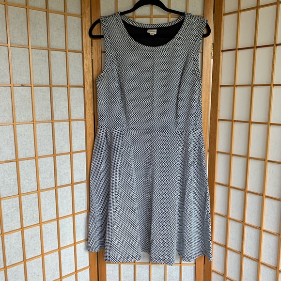 Houndstooth-Inspired Skater Dress - Picture 1 of 4